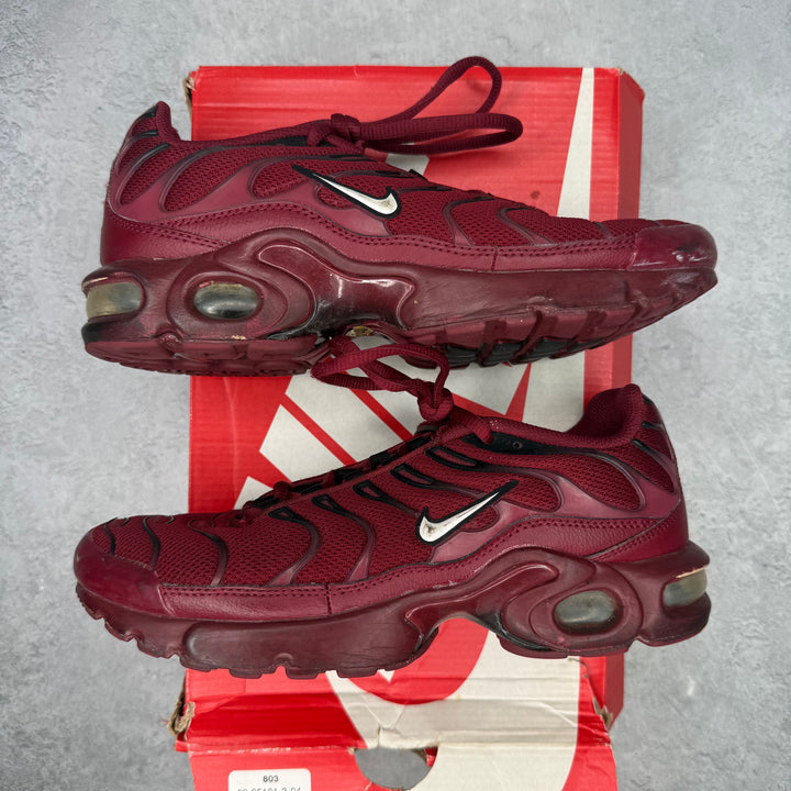Nike Air Max Plus Team Red (GS) *pre-owned* SIZE 6.5Y