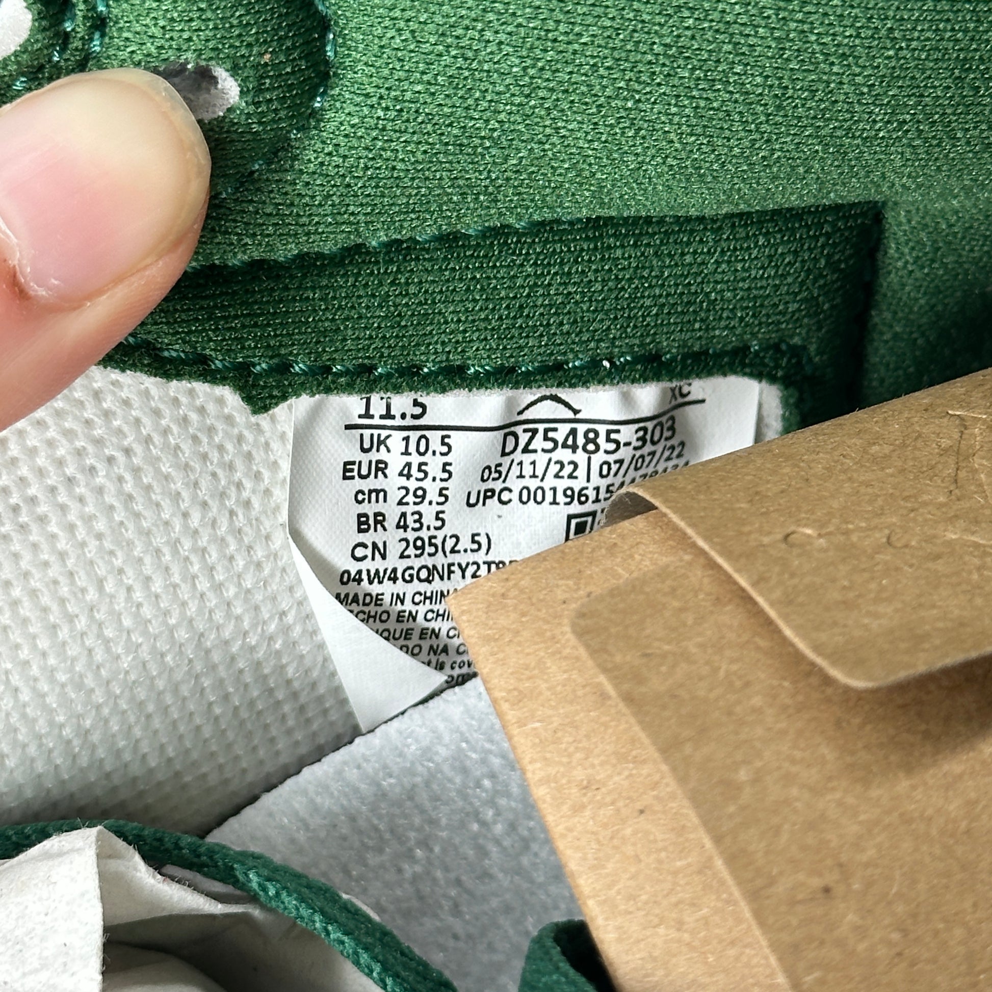 Jordan 1 Retro High OG Gorge Green