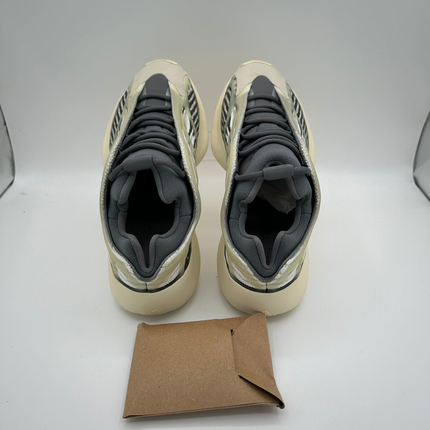 adidas Yeezy 700 V3 Fade Salt (Brand New, No Box)