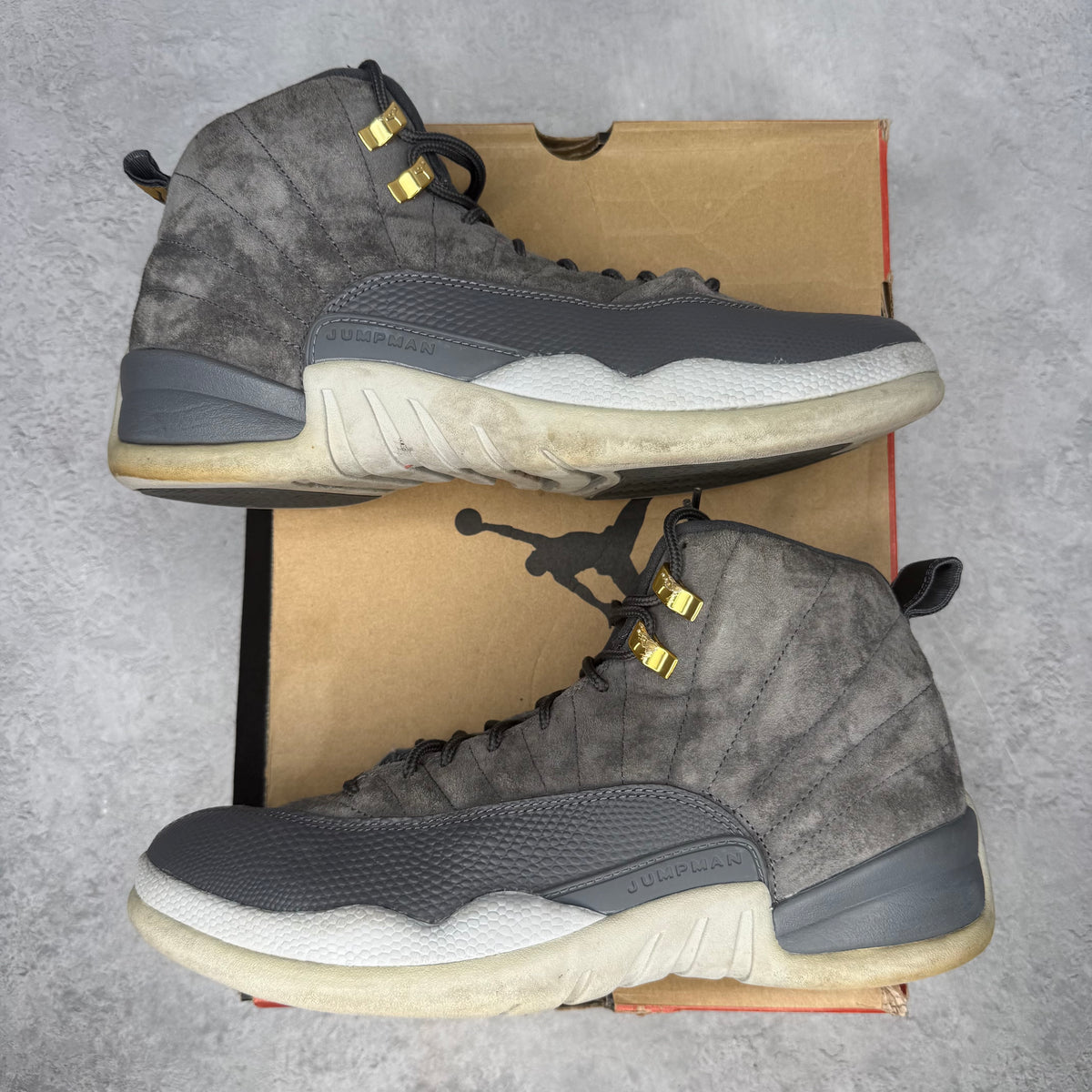 Jordan 12 Retro Dark Grey pre-owned size 10