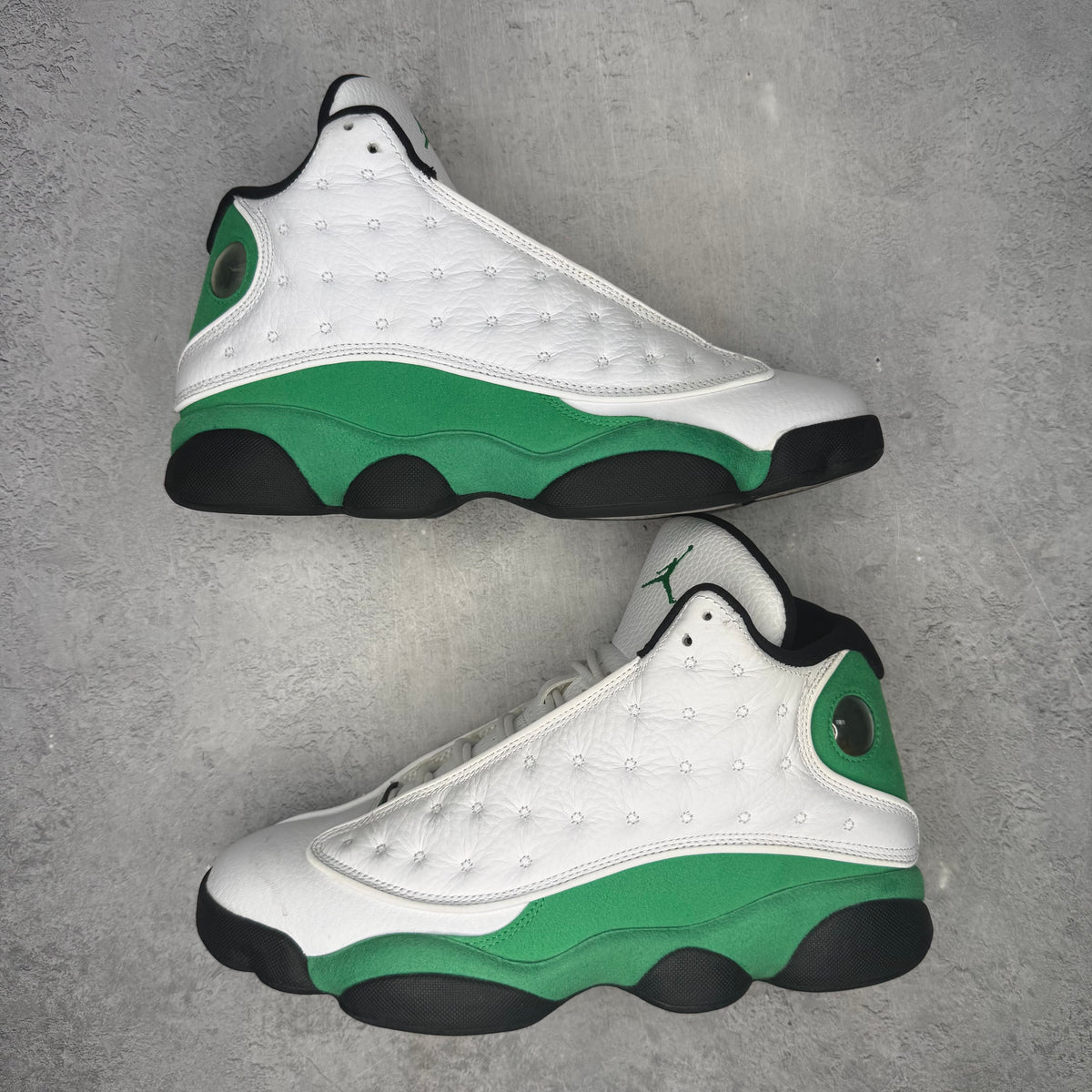 Jordan 13 Retro White Lucky Green *pre-owned* SIZE 9