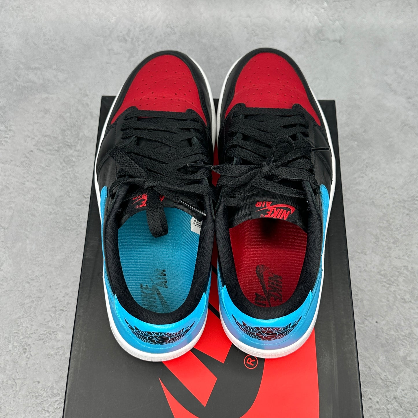 Jordan 1 Retro Low OG NC to Chi (Women's) *pre-owned* SIZE 9.5W