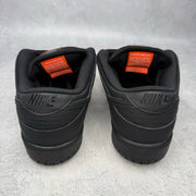 Nike SB Dunk Low Pro Triple Black pre-owned size 11