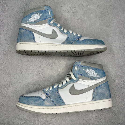 Jordan 1 Retro High Hyper Royal Smoke Grey *pre - owned* SIZE 10 - Kicks Collective PA - Jordan - 555088-402 - Men's Shoes - 10M/11.5W - Pre - Owned - No Box