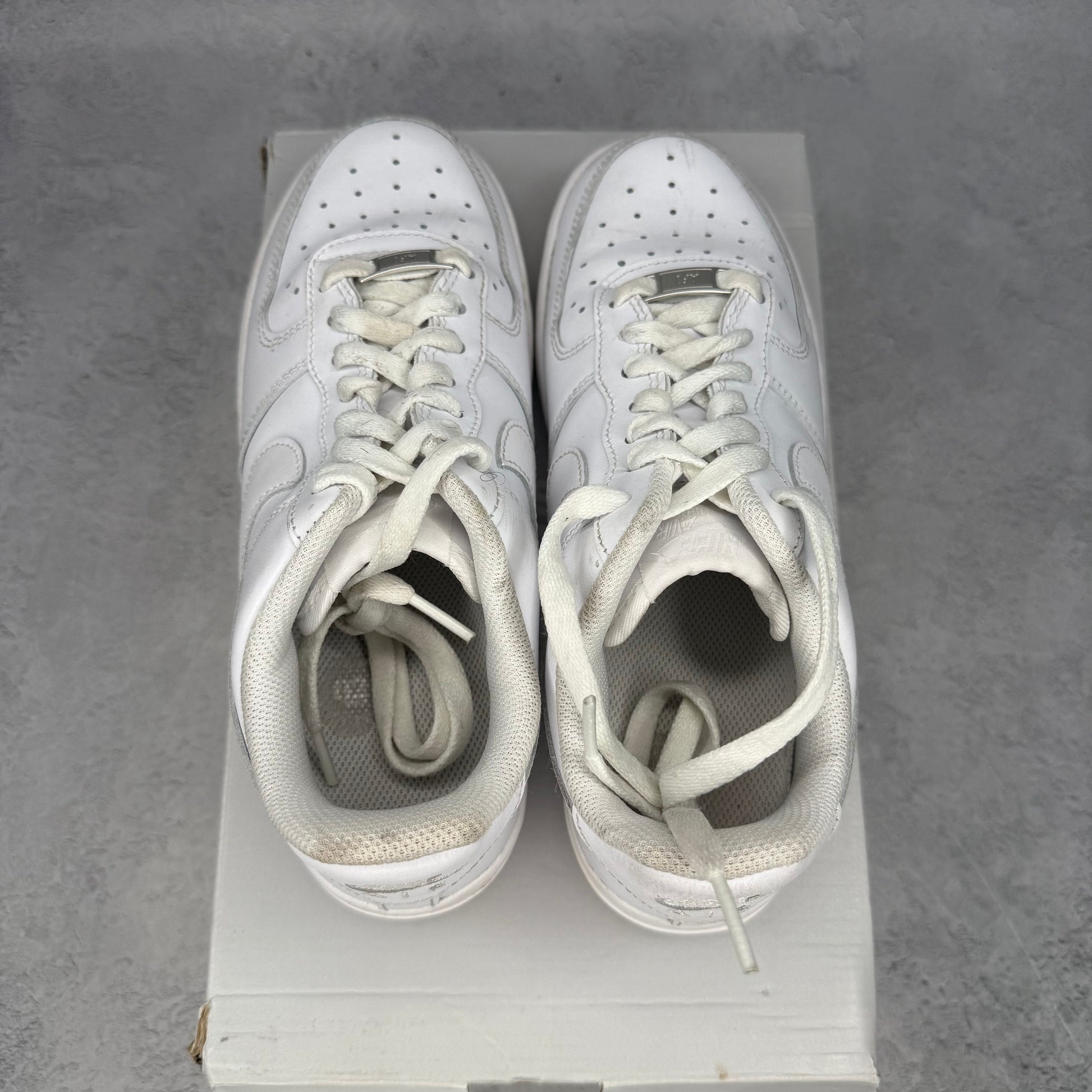 Nike Air Force 1 Low '07 White (Women's) *pre-owned* SIZE 8W