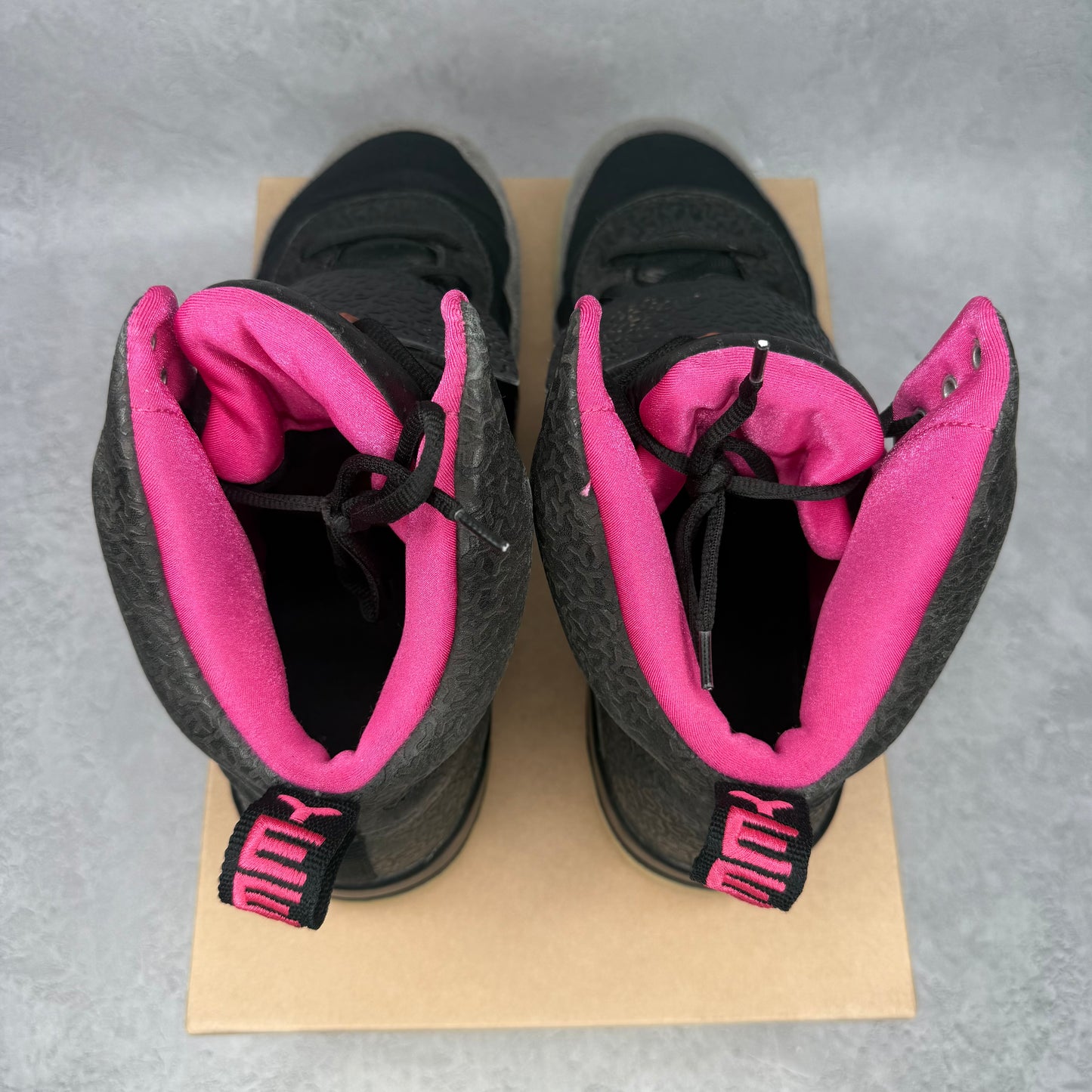 Nike Air Yeezy 1 Blink *pre-owned* SIZE 12