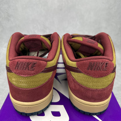 Nike SB Dunk Low Dark Team Red Olive Flak