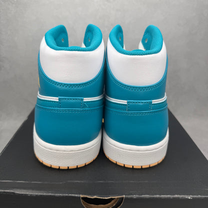Jordan 1 Mid Aquatone VNDS *pre-owned* SIZE 13