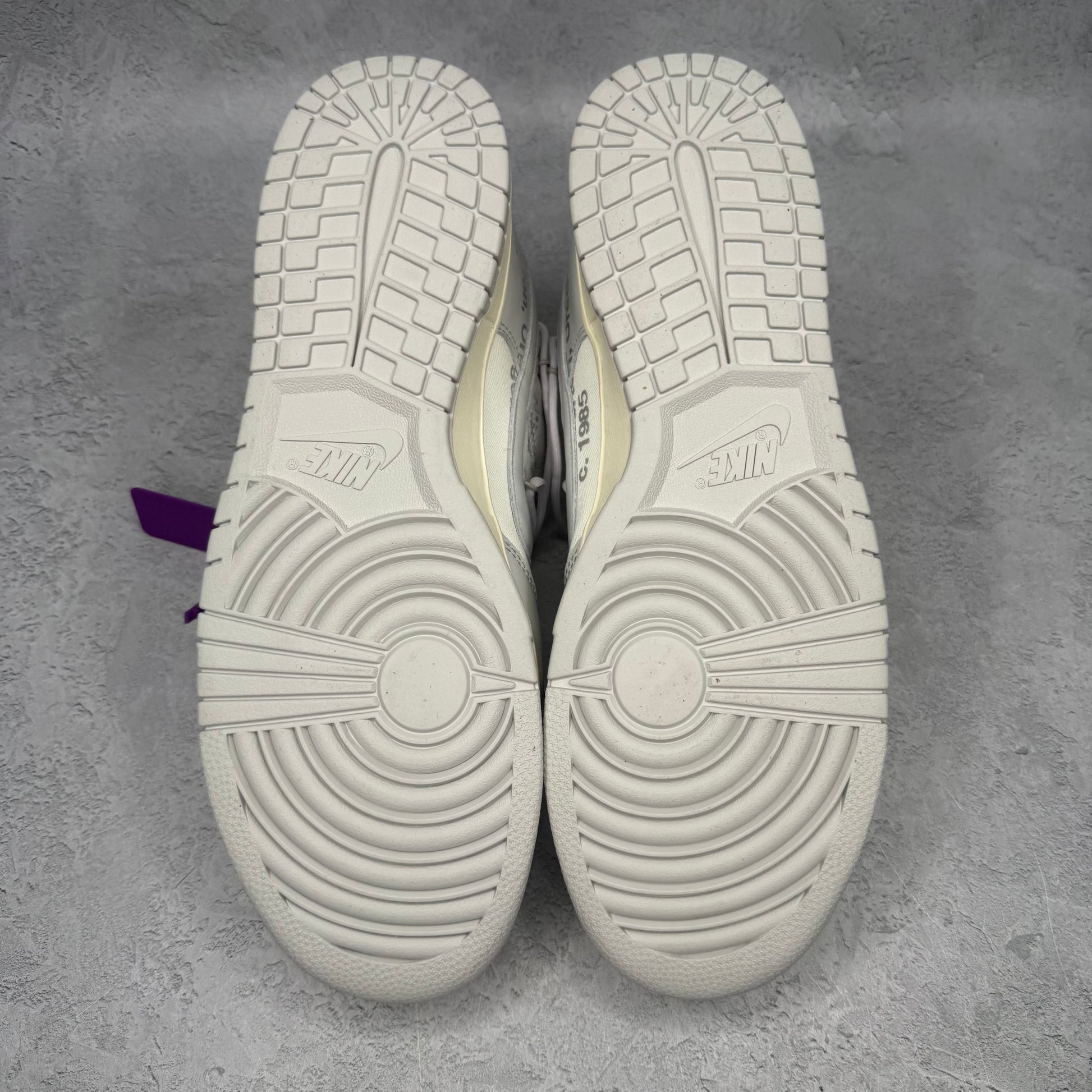 Nike Dunk Low Off-White Lot 3