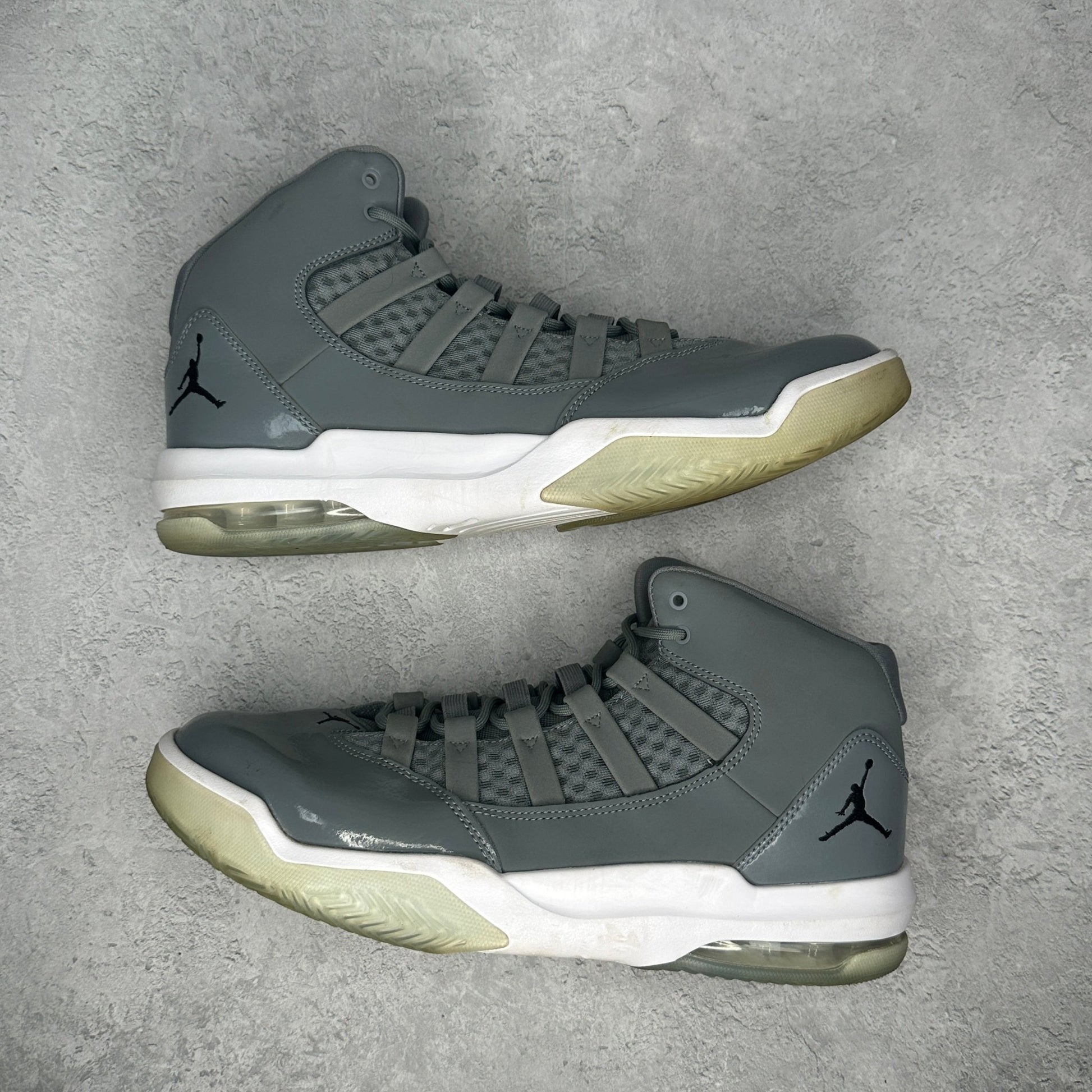 Jordan Max Aura Cool Grey *pre - owned* SIZE 11 - Kicks Collective PA - Jordan - AQ9084 - 010 - Men's Shoes - 11M/12.5W - Pre - Owned