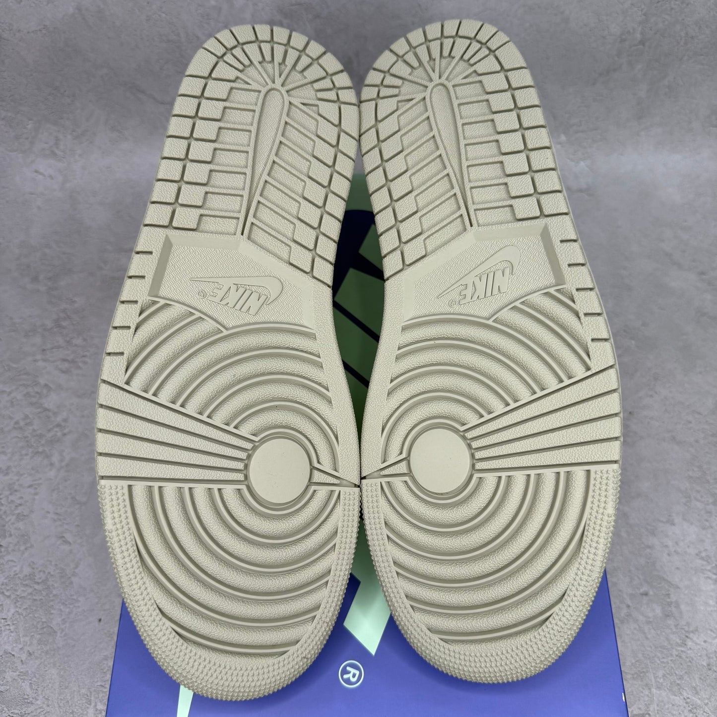 Jordan 1 Retro Low OG Zion Williamson Voodoo Alternate