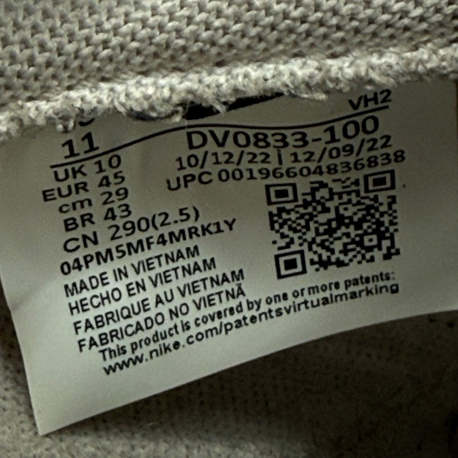 Nike Dunk Low Team Gold *pre - owned* SIZE 11 - Kicks Collective PA - Nike - DV0833-100 - Men's Shoes - 11M/12.5W - Pre - Owned