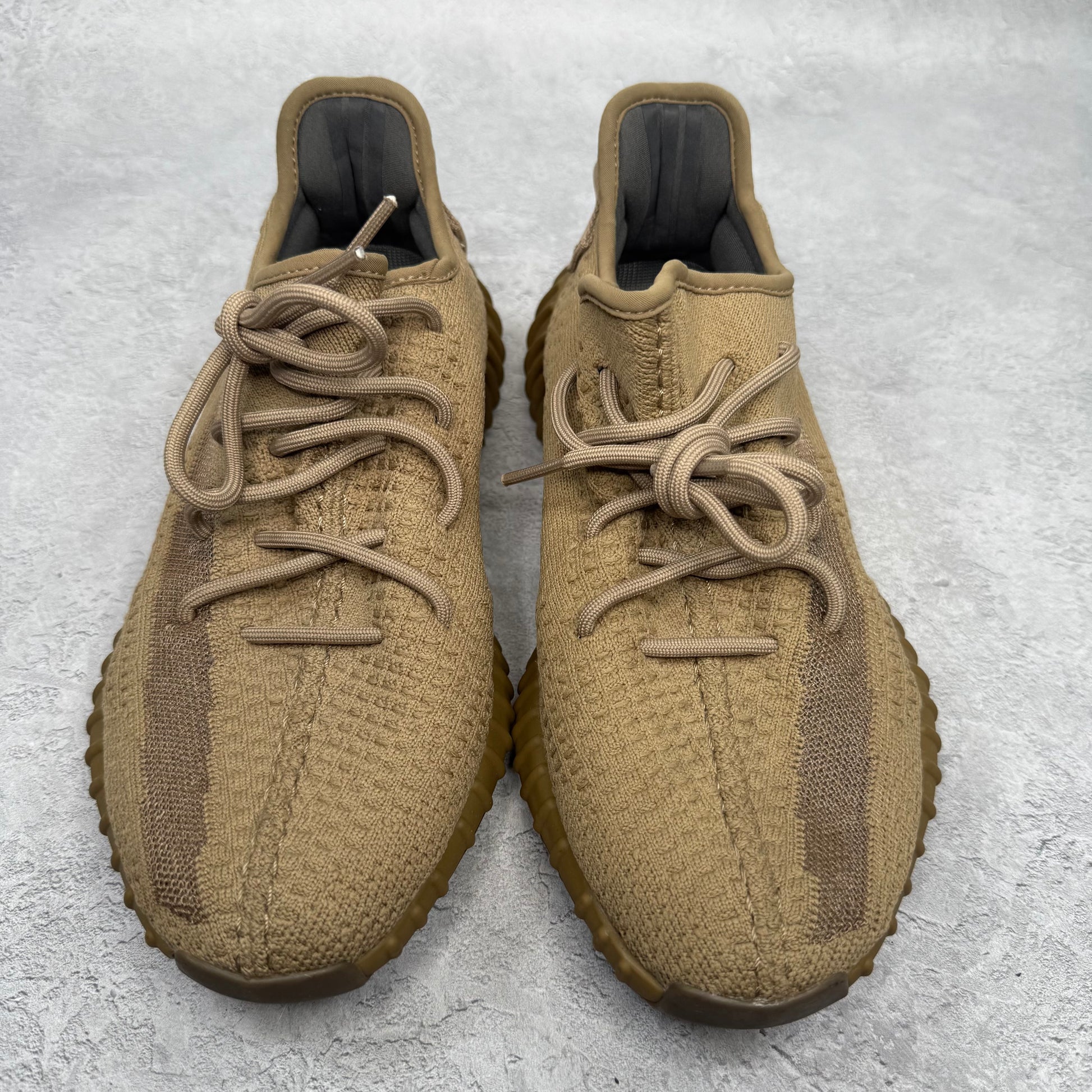 adidas Yeezy Boost 350 V2 Earth *pre-owned* SIZE 9.5