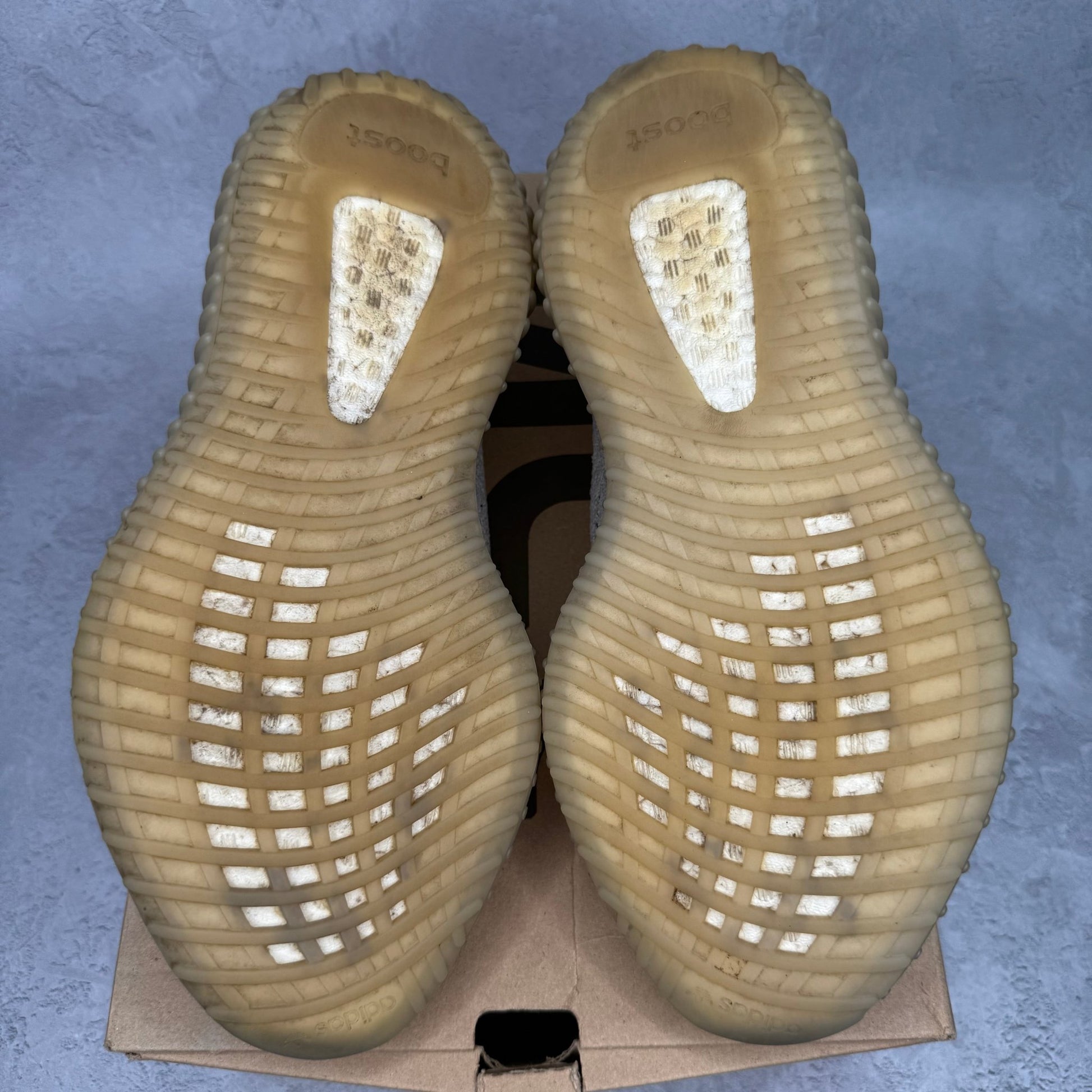 adidas Yeezy Boost 350 V2 Slate *pre - owned* SIZE 9 - Kicks Collective PA - adidas - HP7870 - Men's Shoes - 9M/10.5W - Pre - Owned