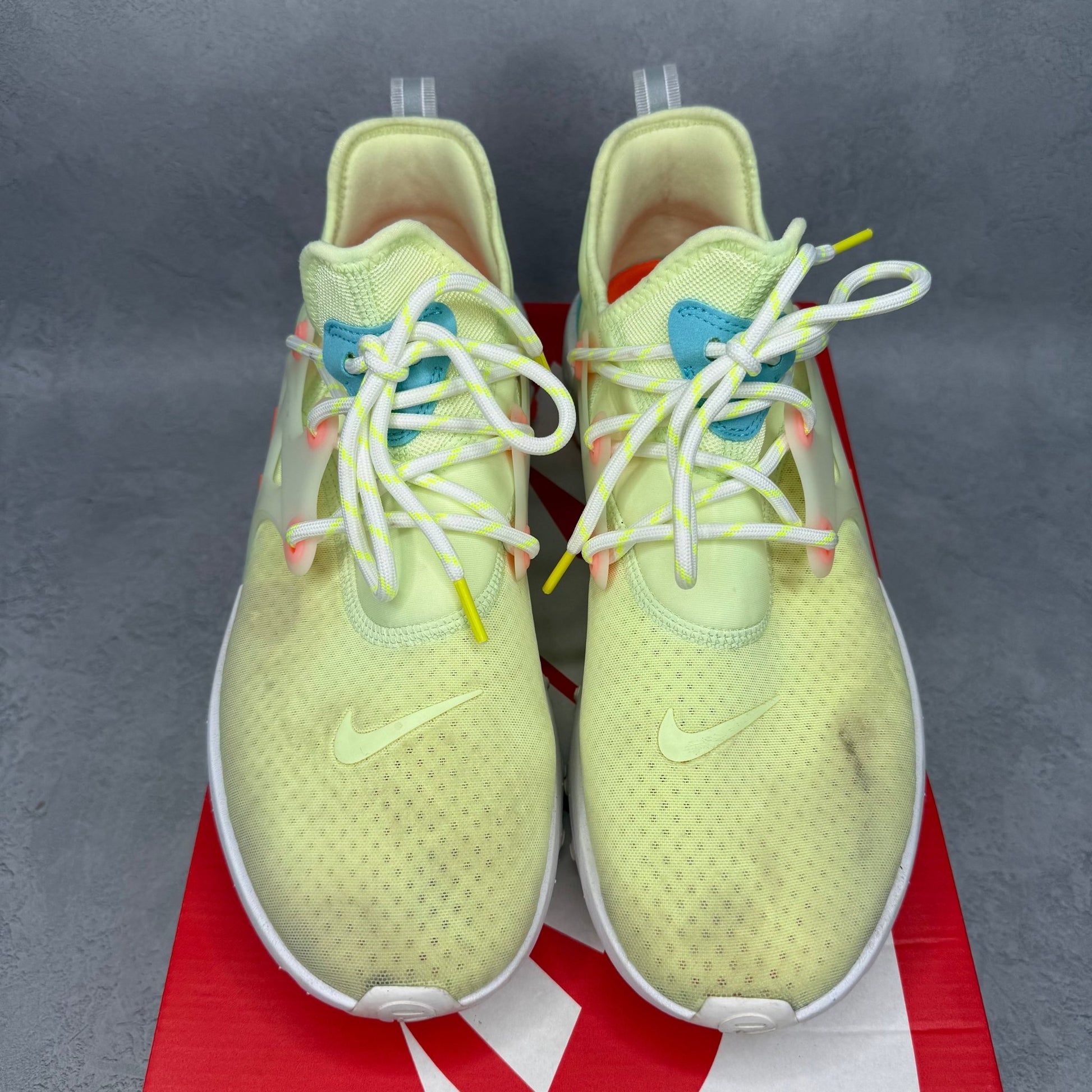 Nike React Presto Barely Volt *pre - owned* SIZE 10.5 - Kicks Collective PA - Nike - AV2605-700 - Men's Shoes - 10.5M/12W - Pre - Owned