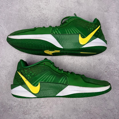 Nike Sabrina 2 Oregon (Women's) *pre-owned* SIZE 11W