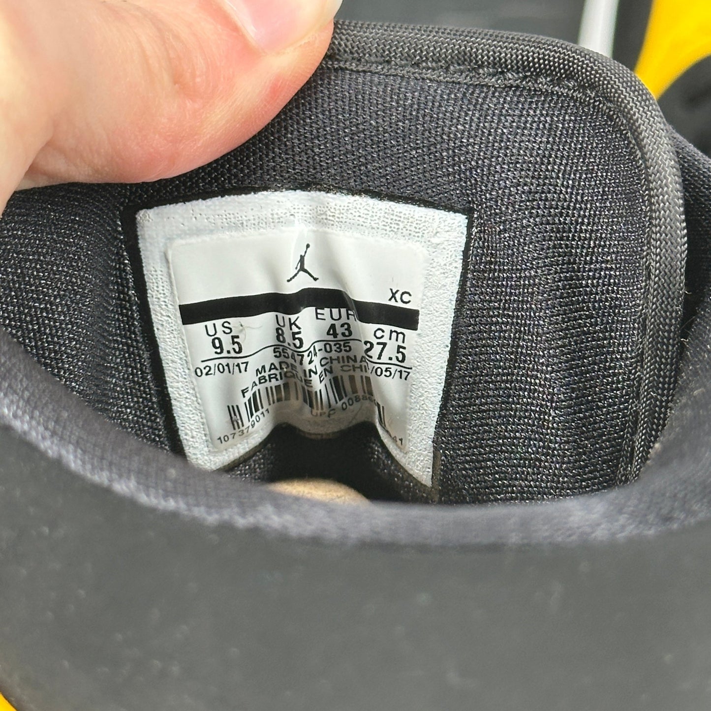 Jordan 1 Retro Mid New Love (2017) *pre - owned* SIZE 9.5 - Kicks Collective PA - Jordan - 554724-035 - Men's Shoes - 9.5M/11W - Pre - Owned