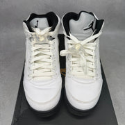 Jordan 5 Retro Reverse Metallic (GS) *pre-owned* SIZE 5.5Y