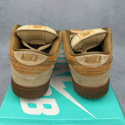 Nike SB Dunk Low Wheat (2017) *pre - owned* SIZE 9.5 - Kicks Collective PA - Nike - 883232-700 - Men's Shoes - 9.5M/11W - Pre - Owned