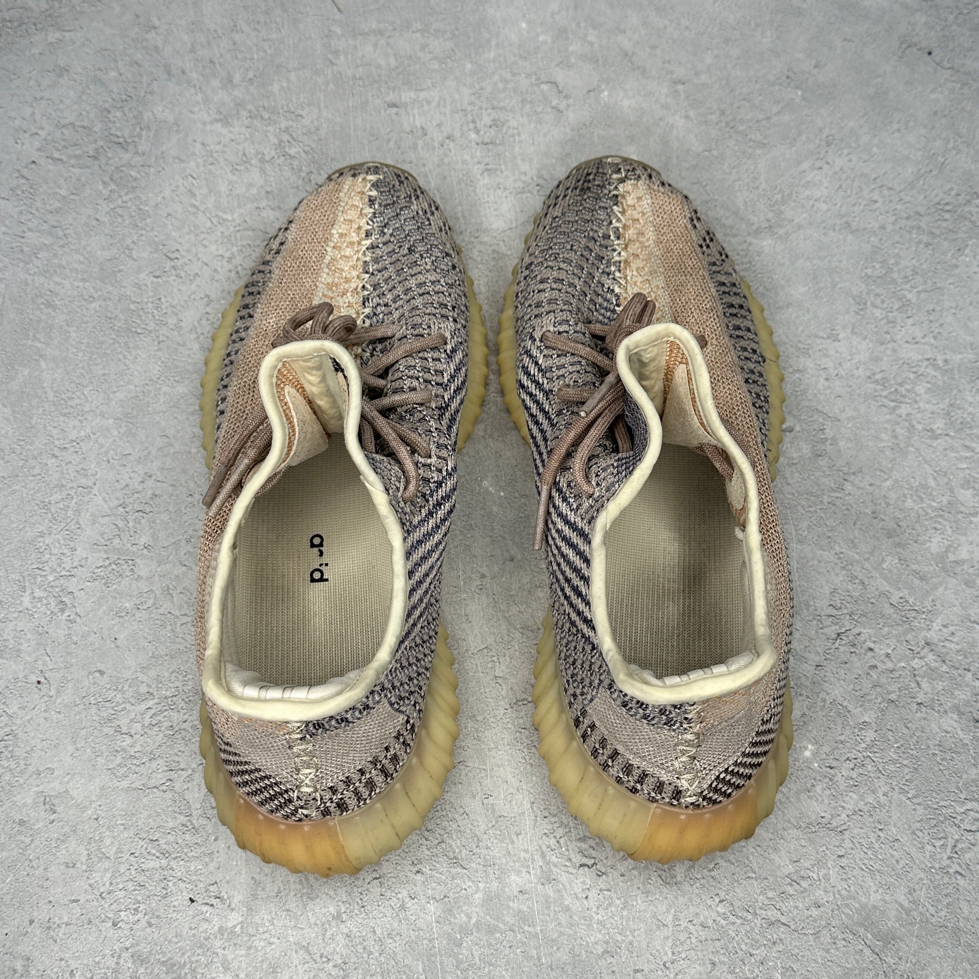 adidas Yeezy Boost 350 V2 Ash Pearl *pre-owned* SIZE 10