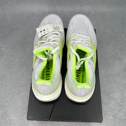 adidas Ultra Boost 5.0 DNA Cloud White Signal Green