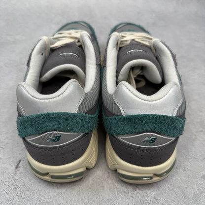 New Balance 2002R New Spruce Magnet *pre-owned* SIZE 12
