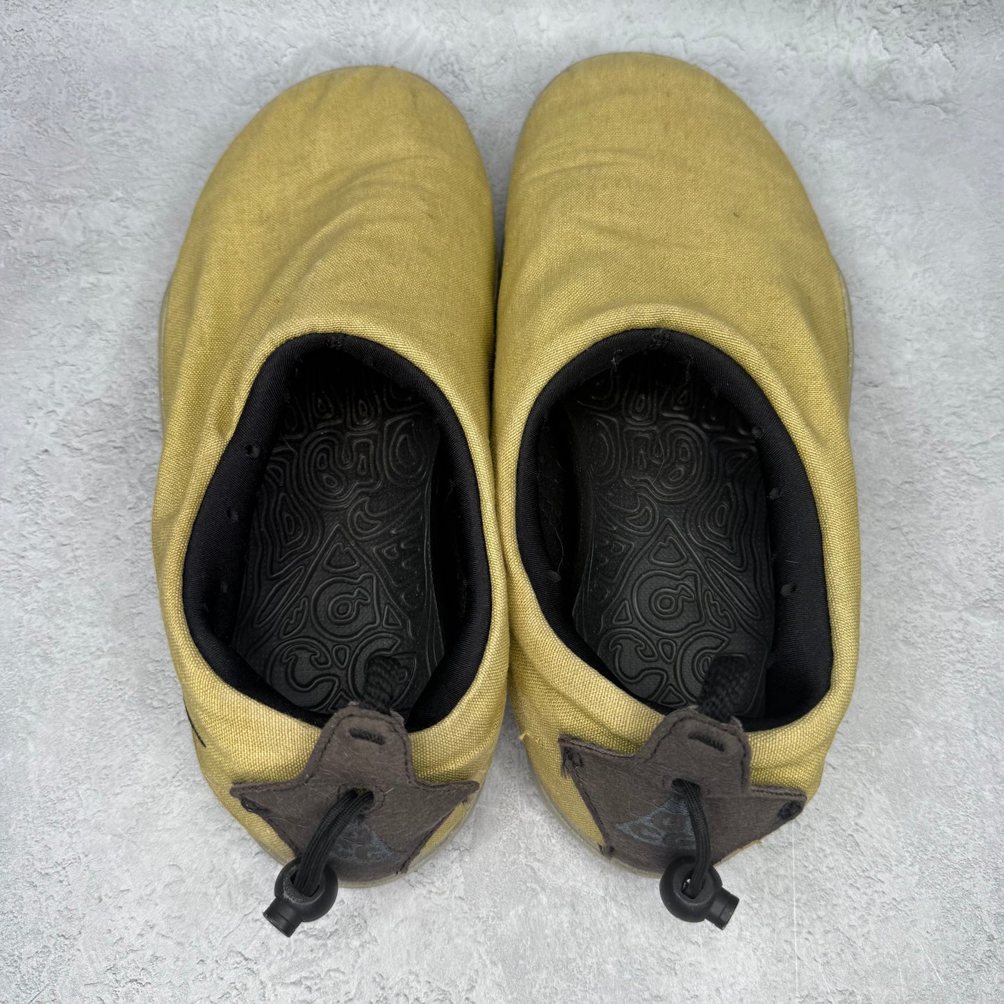 Nike ACG Moc Moss Anthracite *pre-owned* SIZE 12