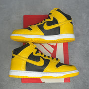 Nike Dunk High Iowa (2020) - Image 2