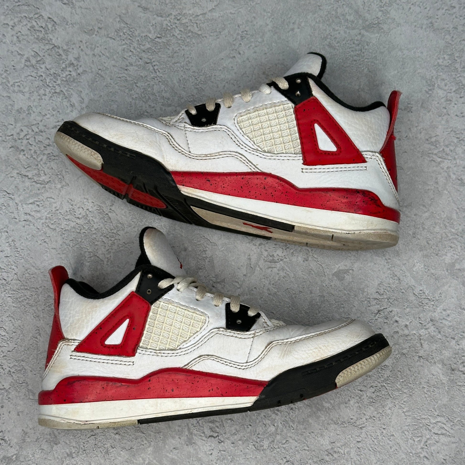 Jordan 4 Retro Red Cement (PS) *pre - owned* SIZE 1Y - Kicks Collective PA - Jordan - BQ7669 - 161 - Toddler's - 1Y - Pre - Owned