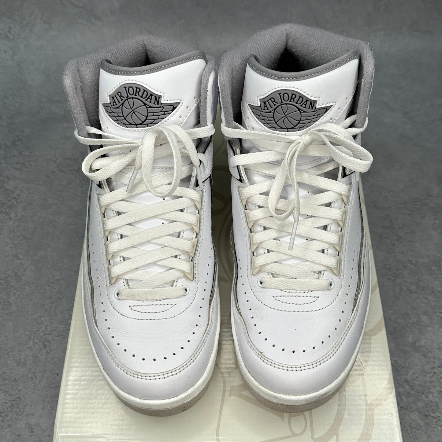 Jordan 2 Retro Cement Grey *pre - owned* SIZE 10 - Kicks Collective PA - Jordan - DR8884 - 100 - Men's Shoes - 10.5M/12W - Pre - Owned