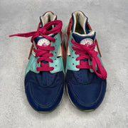 Nike Air Huarache Run Blue/Red (GS) *pre - owned* SIZE 7Y - Kicks Collective PA - Nike - 654280-401 - Kid's Shoes - 7Y - Pre - Owned - No Box