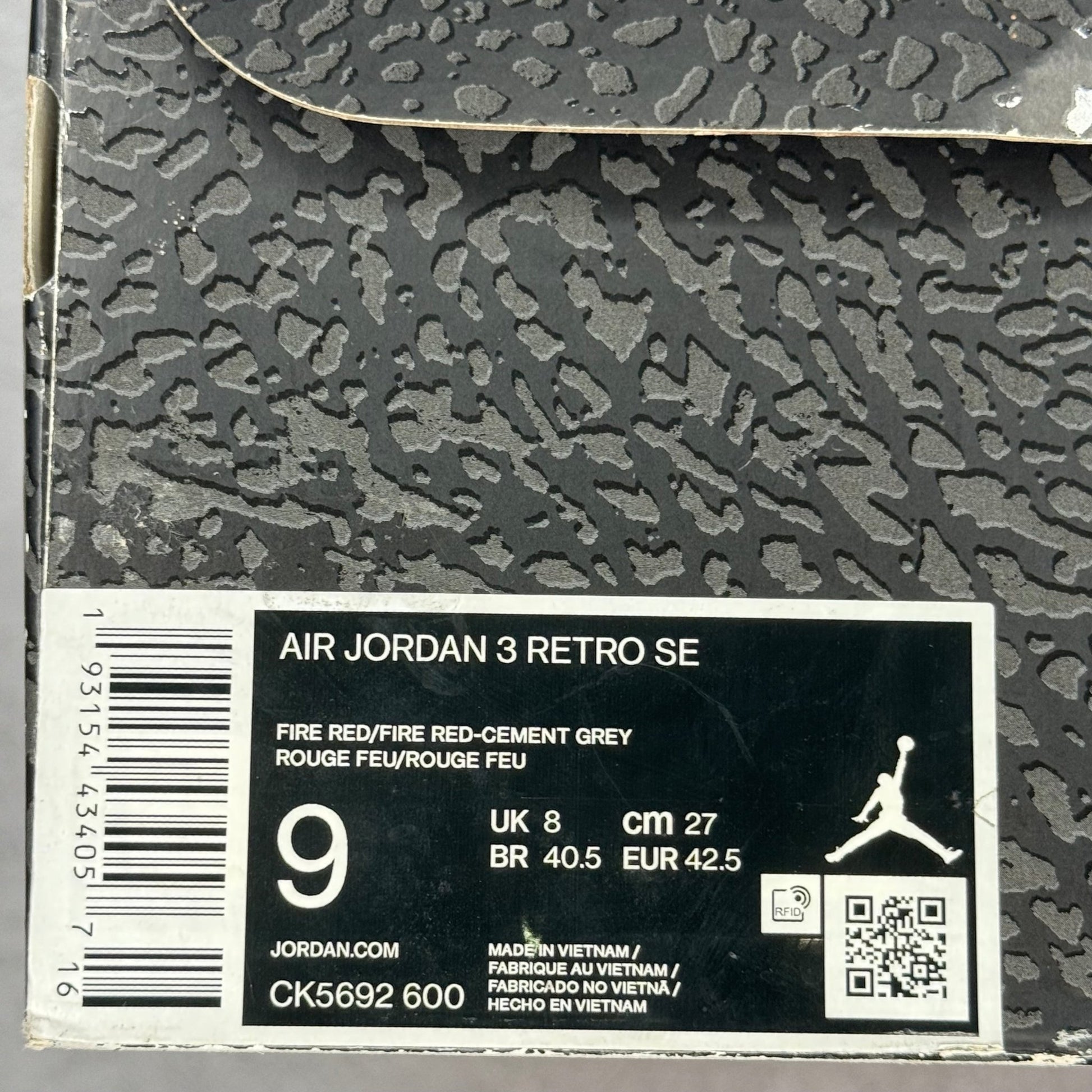 Jordan 3 Retro SE Unite NEW WITH DEFECTS - Kicks Collective PA - Jordan - CK5692 - 600 - Men's Shoes - 9M/10.5W - Brand New