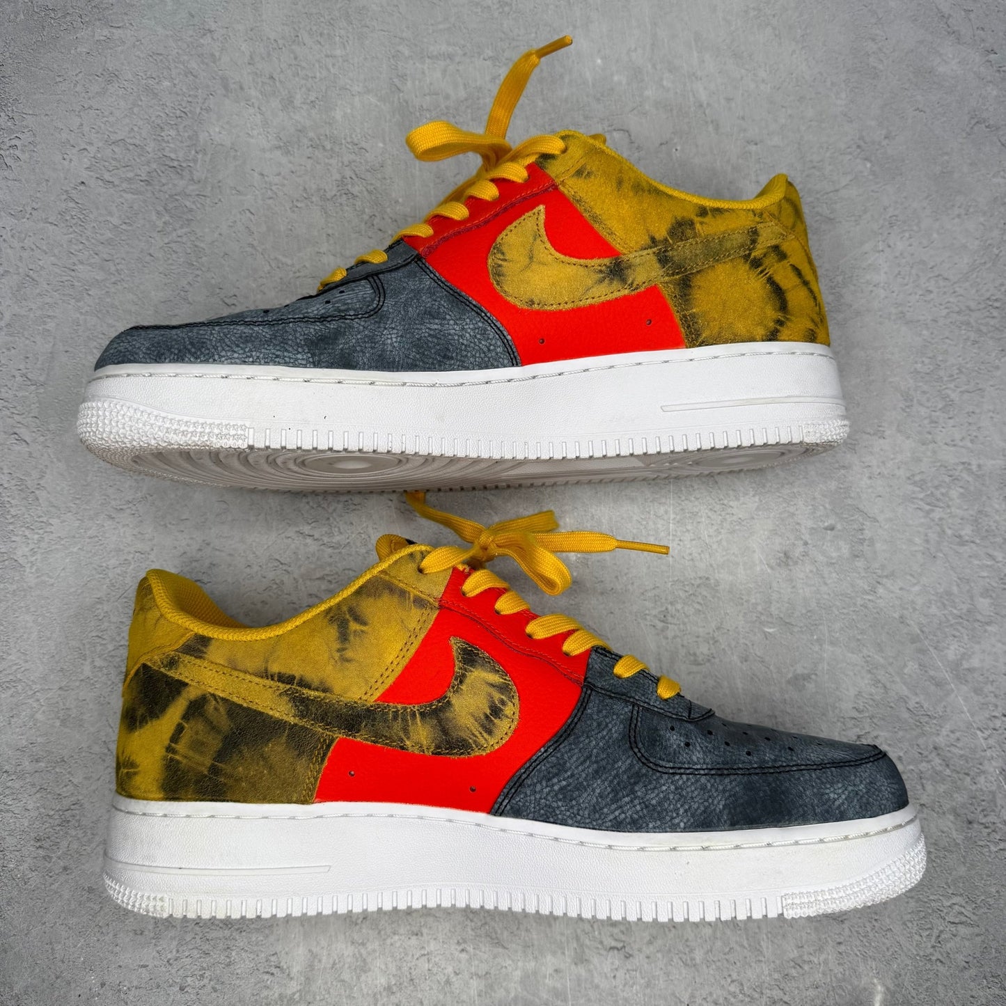 Nike Air Force 1 Low Tie Dye Dark Sulphur *pre - owned* SIZE 11 - Kicks Collective PA - Nike - CZ0337-700 - Men's Shoes - 11M/12.5W - Pre - Owned - No Box