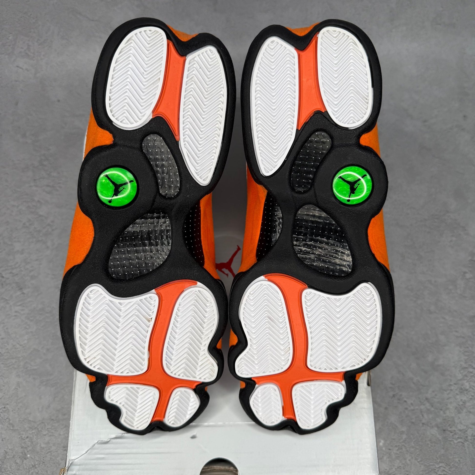 Jordan 13 Retro Starfish VNDS *pre - owned* SIZE 11 - Kicks Collective PA - Jordan - 414571-108 - Men's Shoes - 11M/12.5W - Pre - Owned