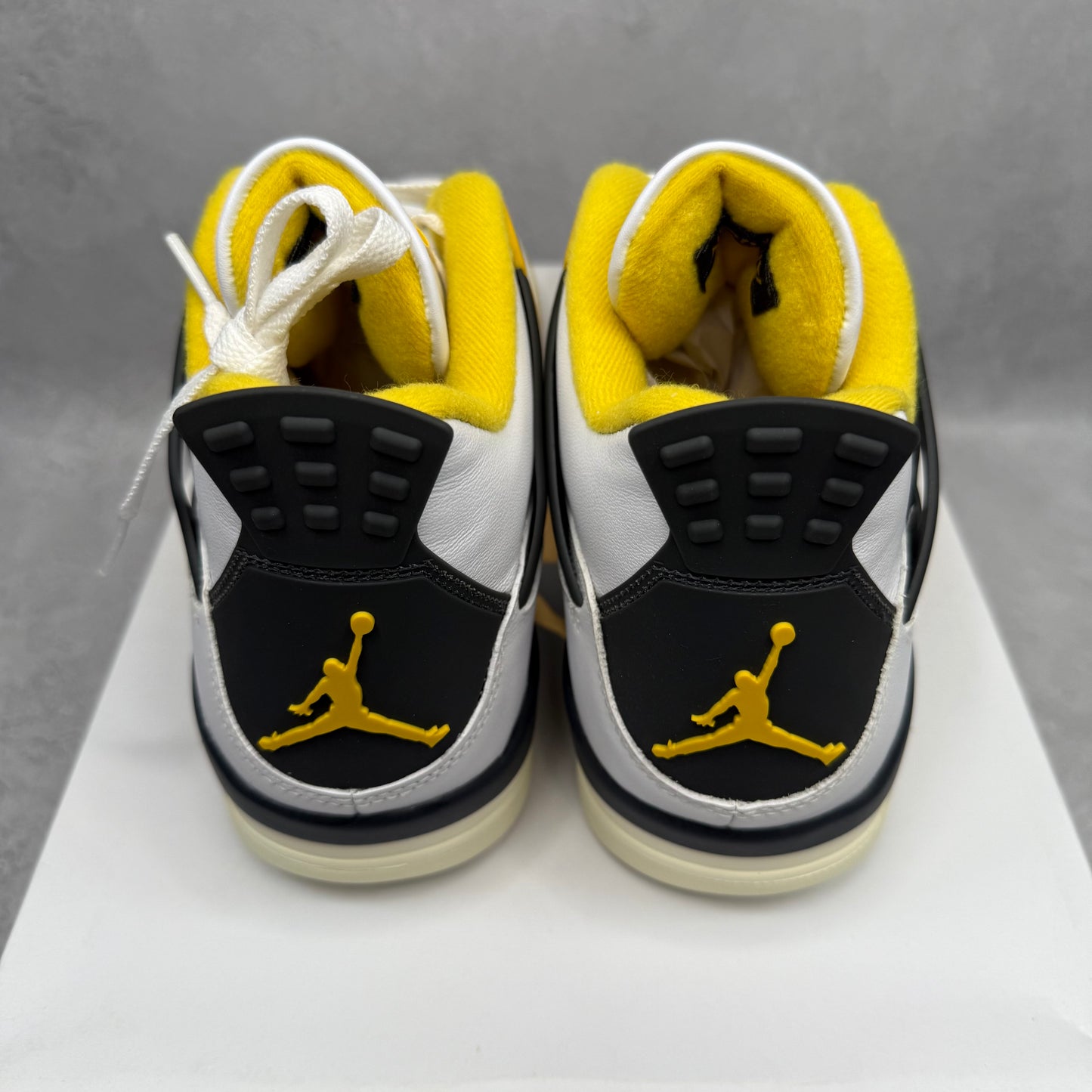 Jordan 4 Retro Vivid Sulfur (Women's)