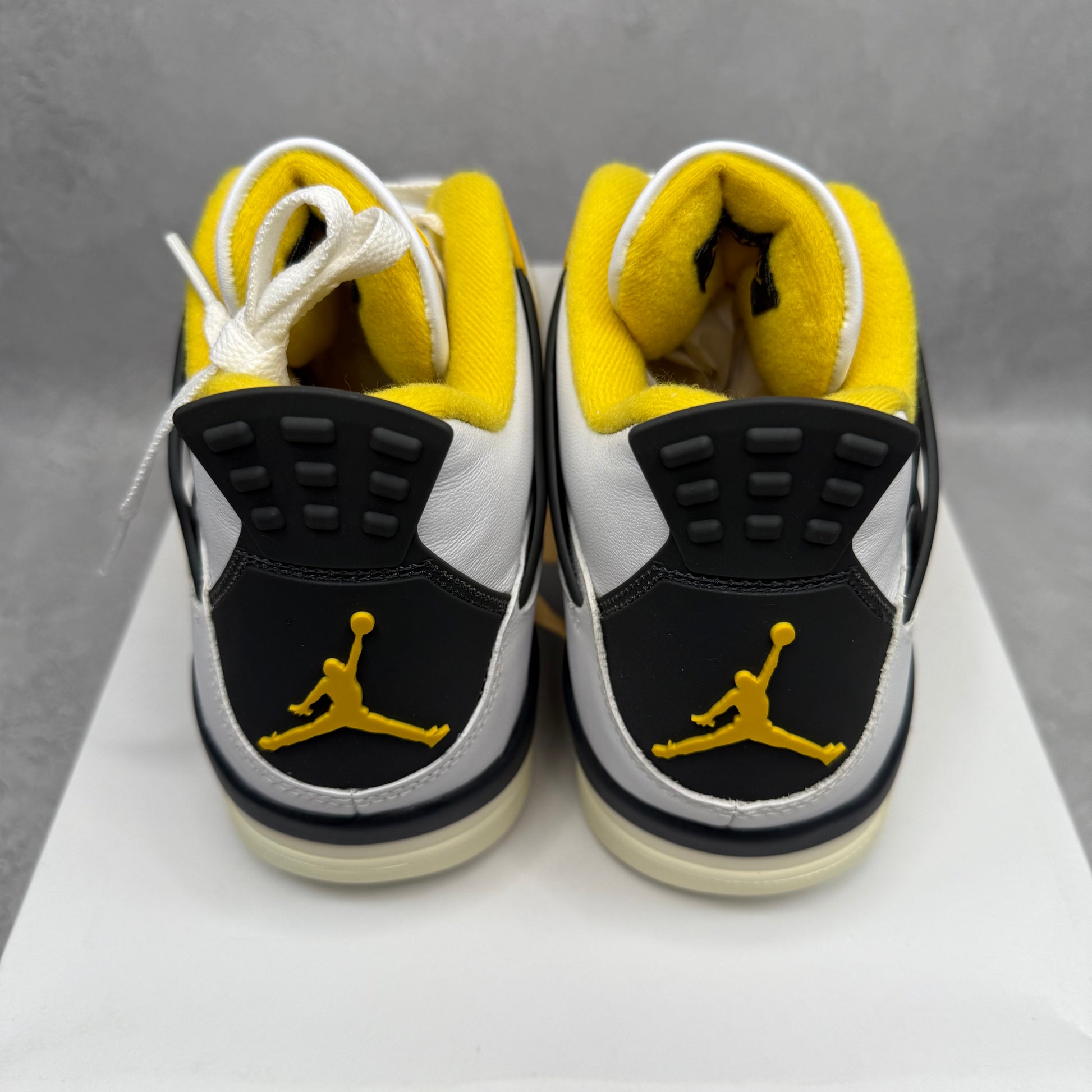 Jordan 4 Retro Vivid Sulfur (Women's)