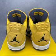 Jordan 4 Retro Lightning (2021) pre-owned size 12