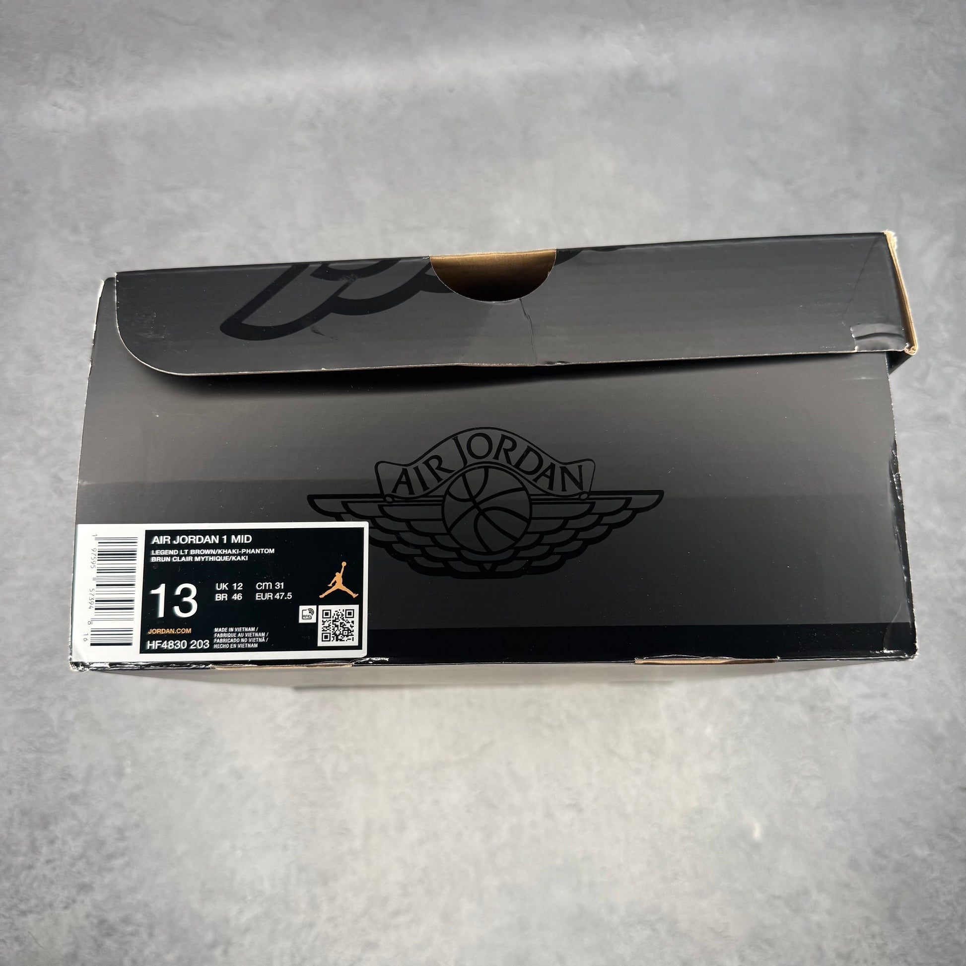 Jordan 1 Mid Legend Light Brown *pre-owned* SIZE 13