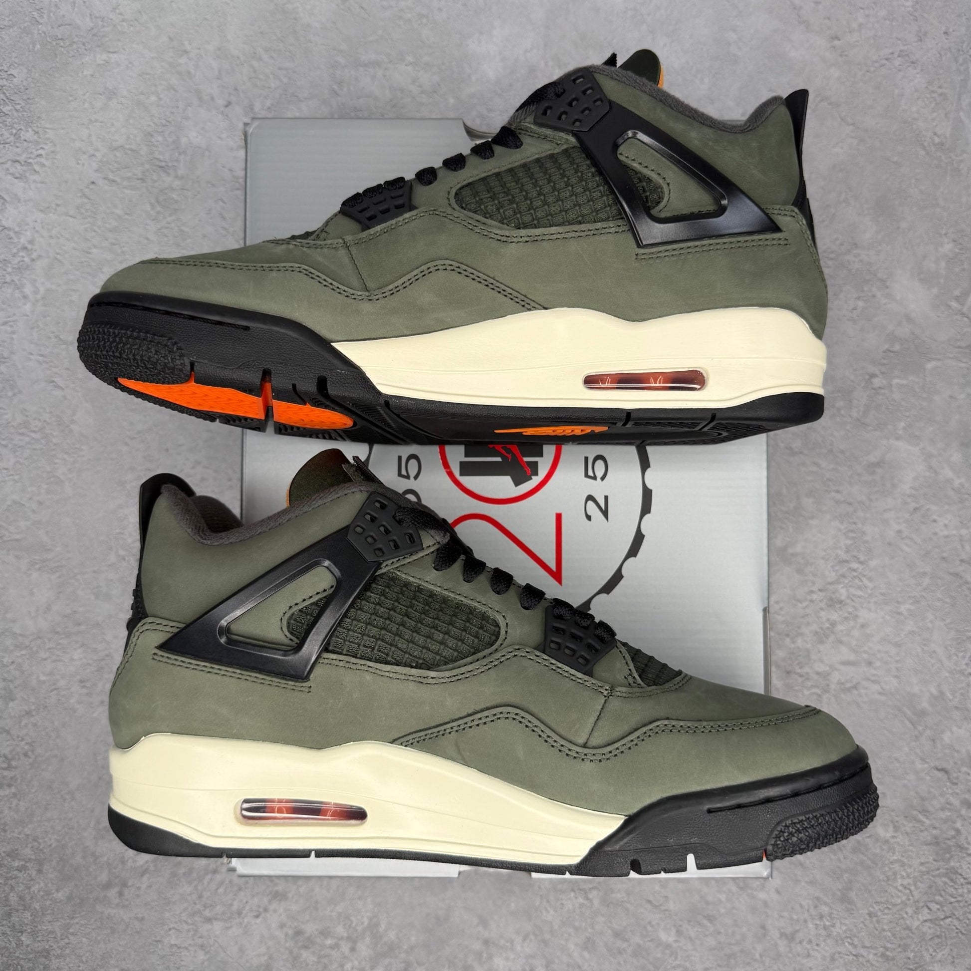 Jordan 4 Retro OG SP Undefeated (2025) - Kicks Collective PA - Jordan - IB1519 - 200 - Men's Shoes - 9M/10.5W - Brand New