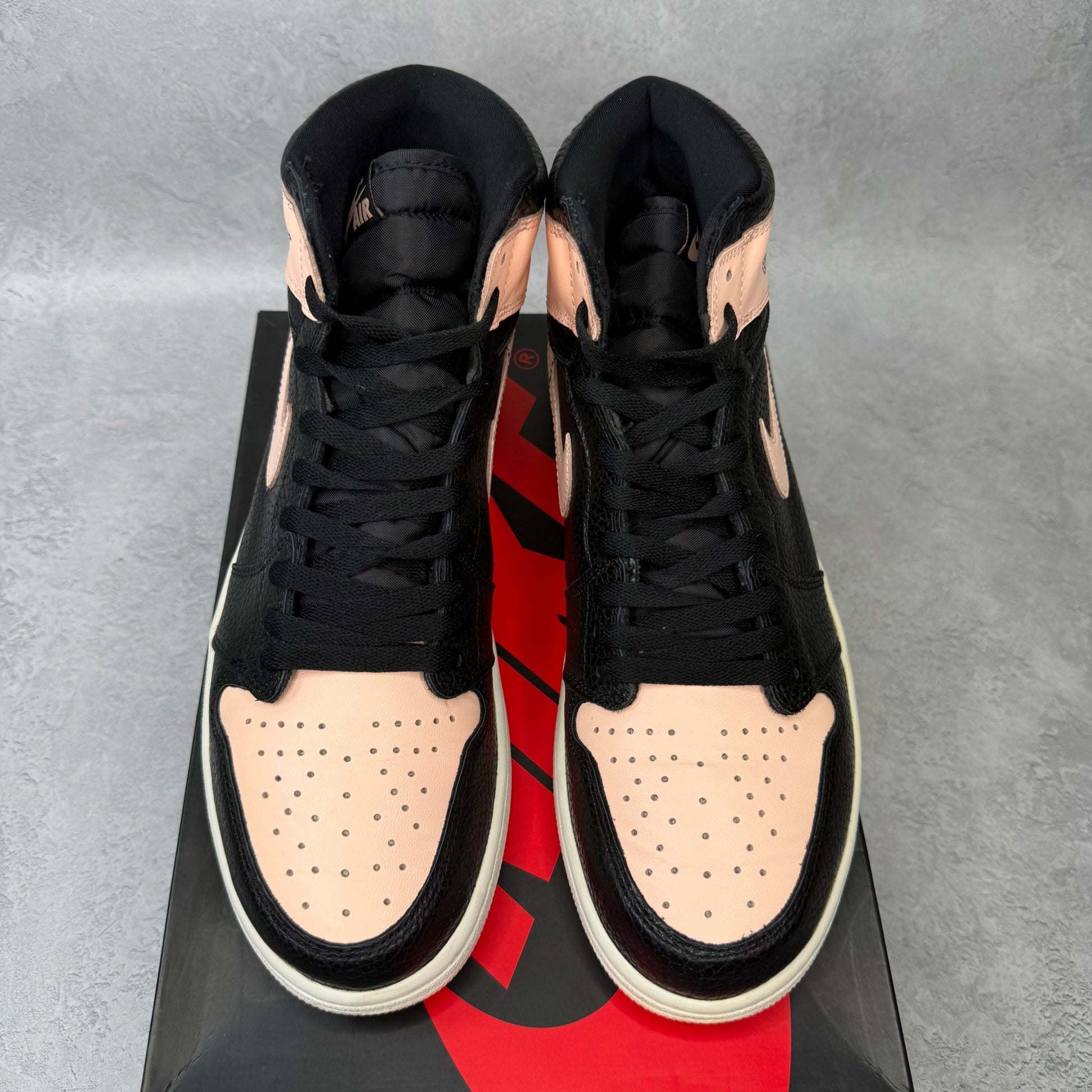 Jordan 1 Retro High Black Crimson Tint *pre - owned* SIZE 11.5 - Kicks Collective PA - Jordan - 555088-081 - Men's Shoes - 11.5M/13W - Pre - Owned