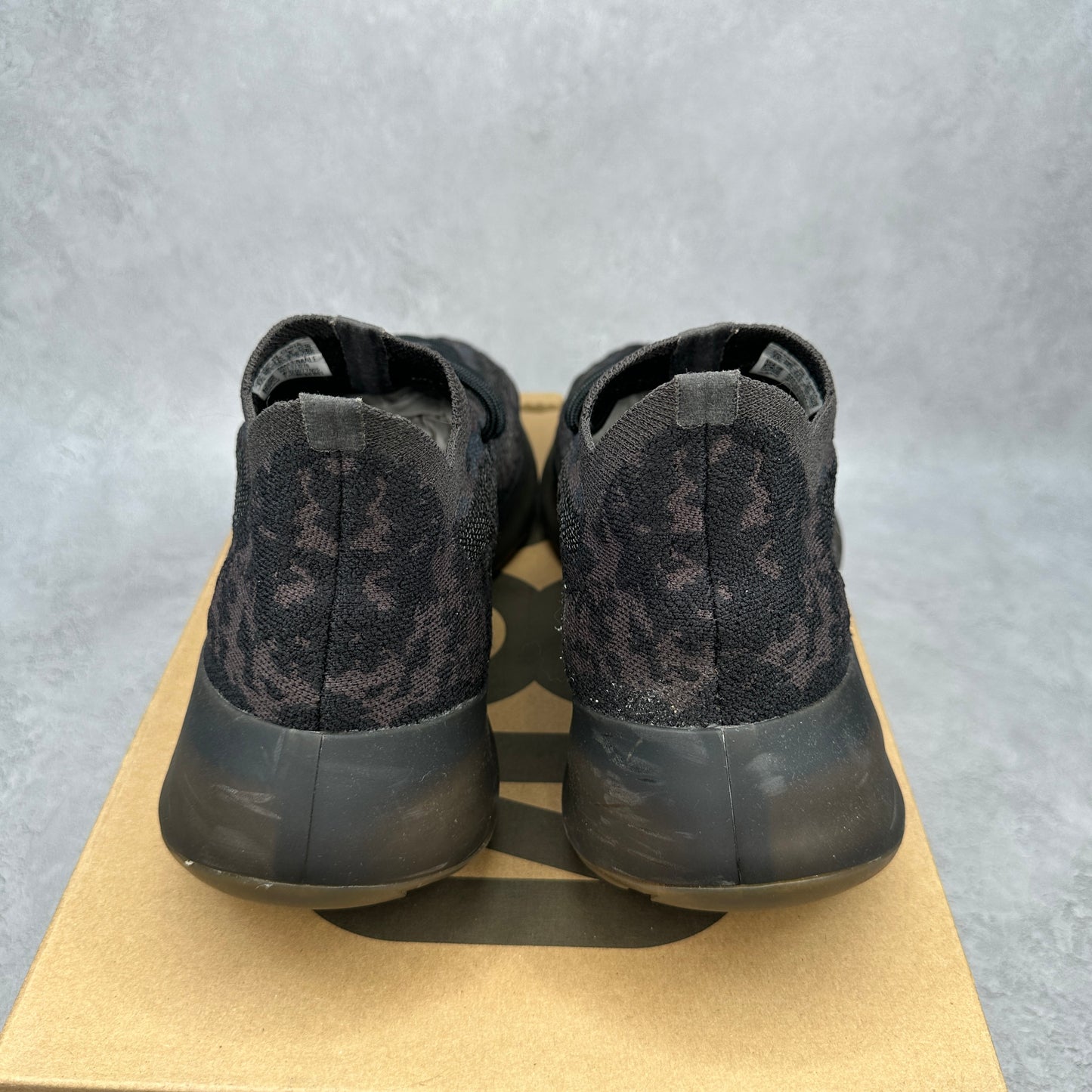 adidas Yeezy Boost 380 Onyx *pre-owned* SIZE 10.5