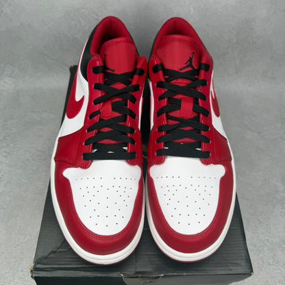 Jordan 1 Low Bulls *pre-owned* SIZE 13