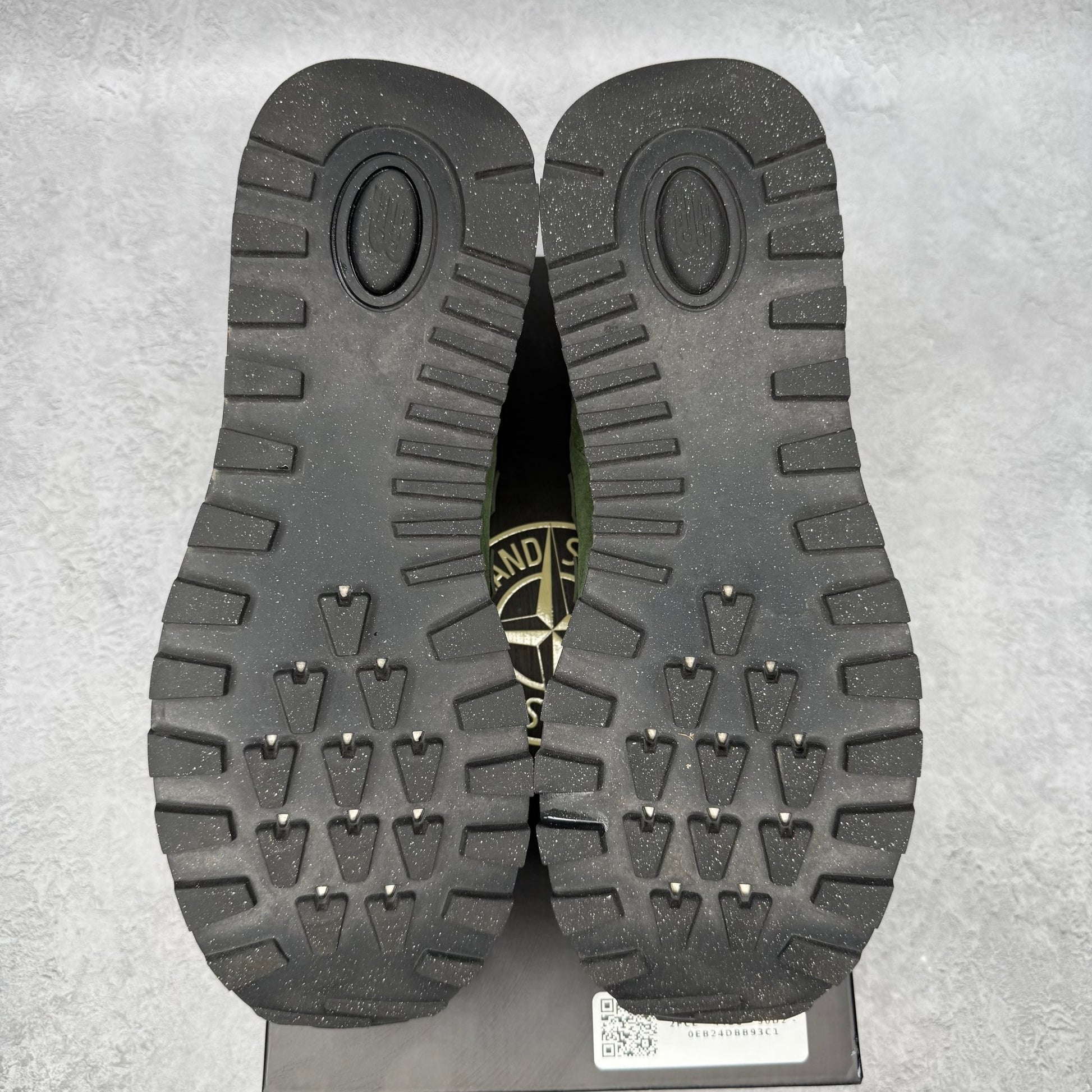 New Balance 574 Legacy Stone Island Dark Green VNDS *pre - owned* SIZE 11 - Kicks Collective PA - New Balance - U574LGIL - Men's Shoes - 11M/12.5W - Pre - Owned