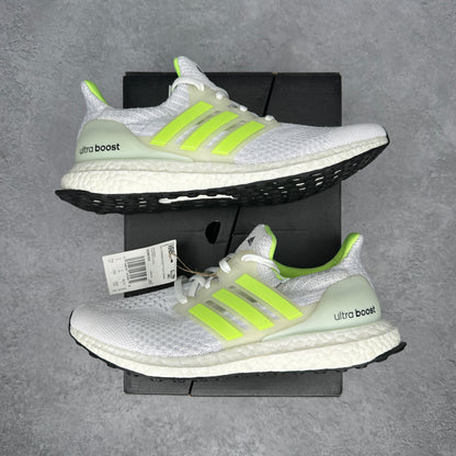 adidas Ultra Boost 5.0 DNA Cloud White Signal Green