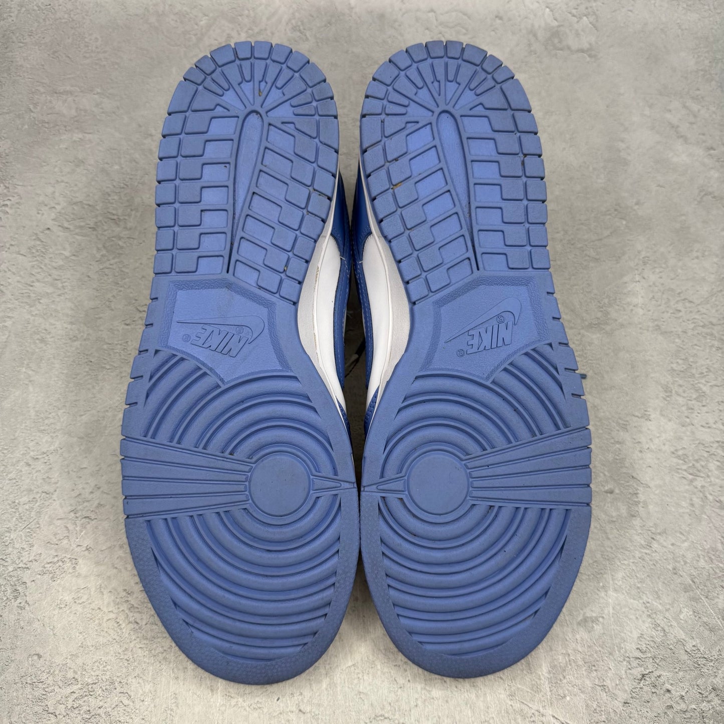 Nike Dunk Low Polar Blue *pre - owned* SIZE 10.5 - Kicks Collective PA - Nike - DV0833-400 - Men's Shoes - 6.5Y - Pre - Owned - No Box