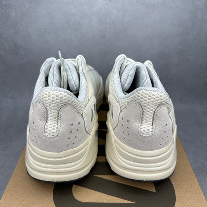 adidas Yeezy Boost 700 Analog
