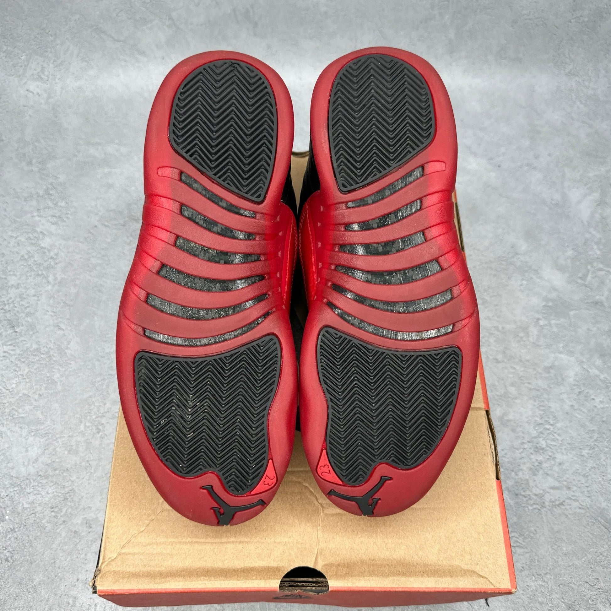 Jordan 12 Retro Flu Game (2025) *pre - owned* SIZE 9.5 - Kicks Collective PA - Jordan - CT8013-002 - Men's Shoes - 9.5M/11W - Pre - Owned