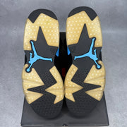 Jordan 6 Retro UNC *pre-owned* SIZE 9