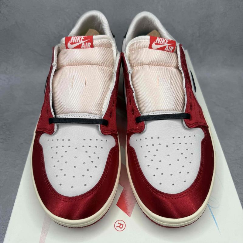 Jordan 1 Retro Low OG Trophy Room Rookie Card Away