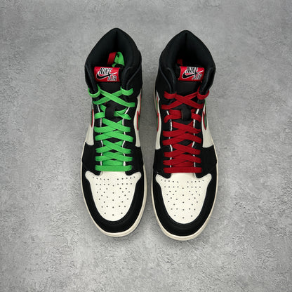 Jordan 1 Retro High Sports Illustrated (A Star Is Born) *pre-owned* SIZE 10.5